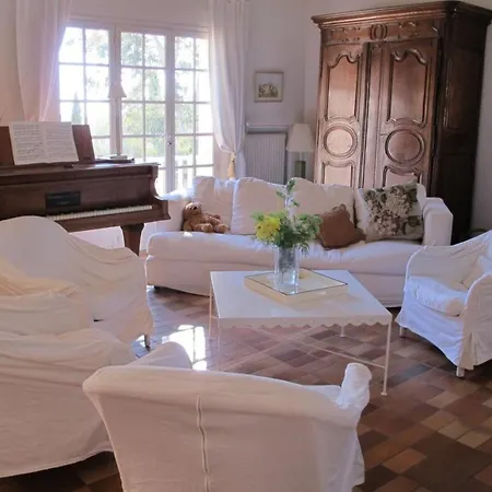 Villa 3 Chambres Avec Piscine Au Calme Saint-Raphael (Var)