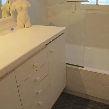 Villa 3 Chambres Avec Piscine Au Calme