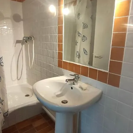 3 Chambres Avec Piscine Au Calme