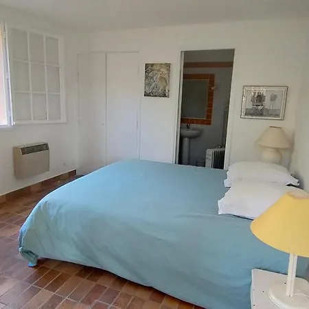 3 Chambres Avec Piscine Au Calme